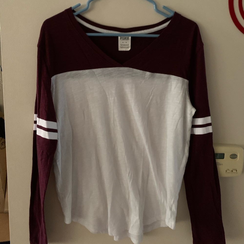 Long sleeve v neck
